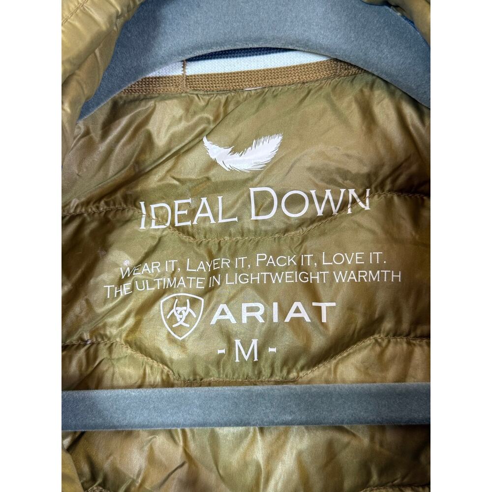 Ariat, Ideal Down, Goldish Green Puffer Vest. Size Medium. Good used condition! - Picture 6 of 10